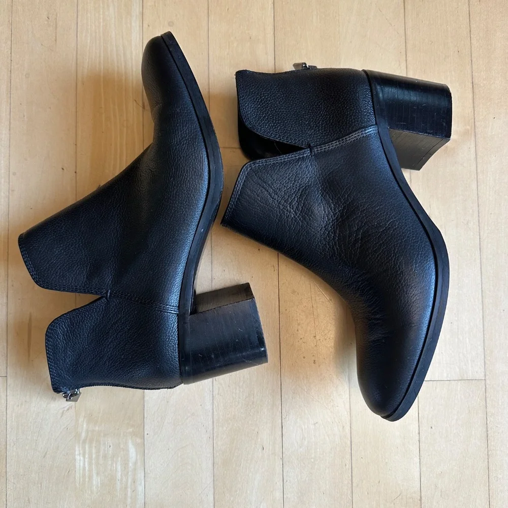 Enzo Angiolini black ankle bootie, 8.5,  G1283 - Picture 6 of 9